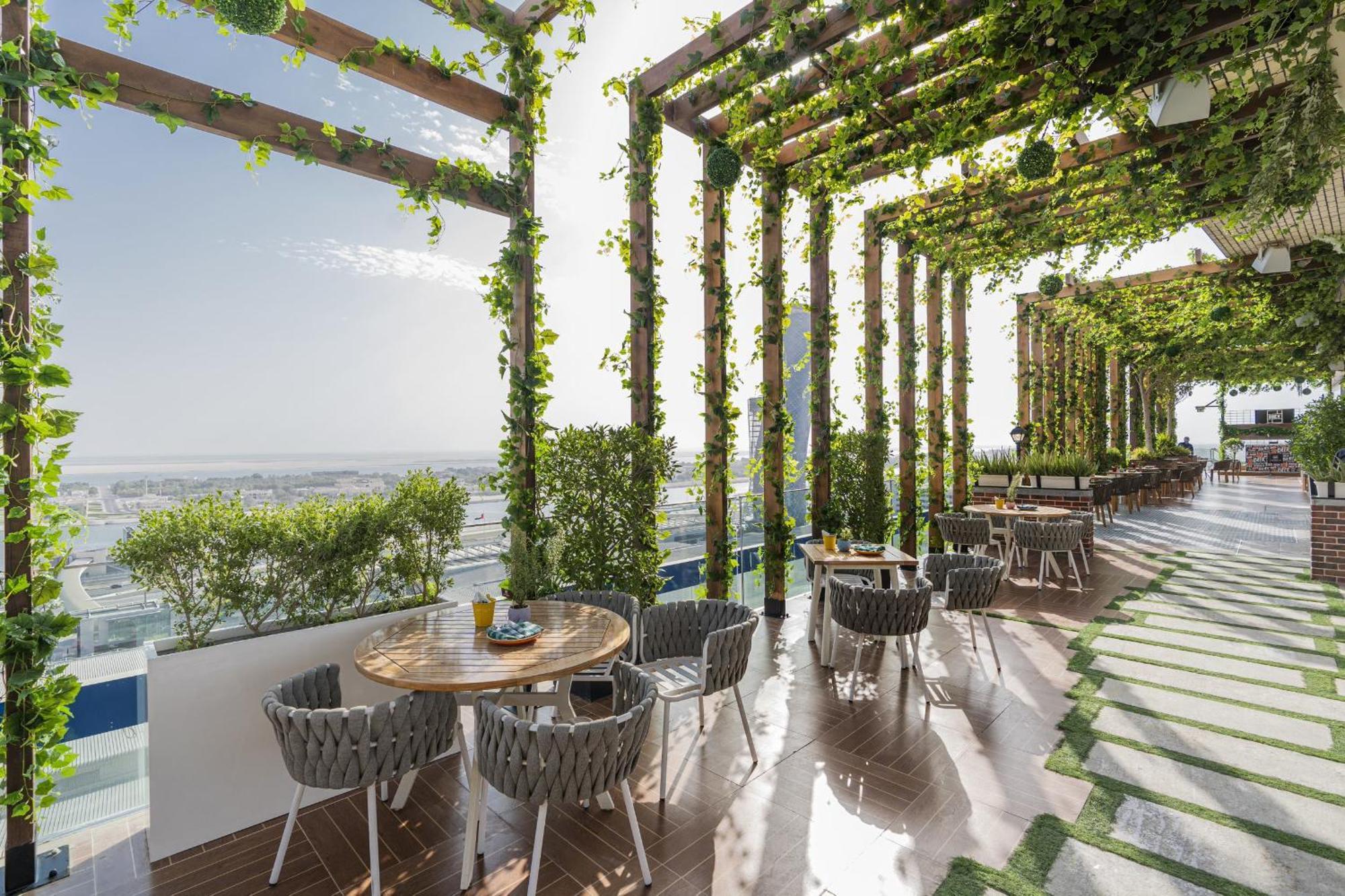 Aloft Hotel 4*